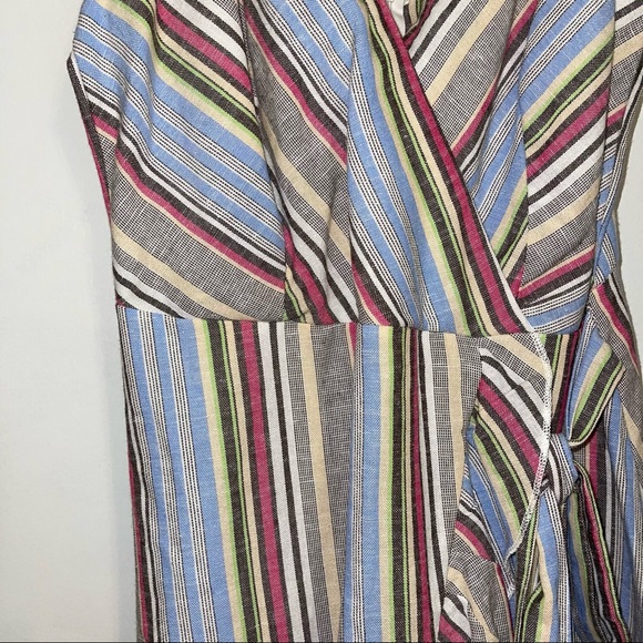 Striped Dress with Tie in Front - Picture 3 of 4